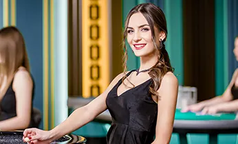 Biểu ngữ thưởng nạp lại với biểu tượng tiền và ok8386, khuyến khích người chơi nạp thêm tiền